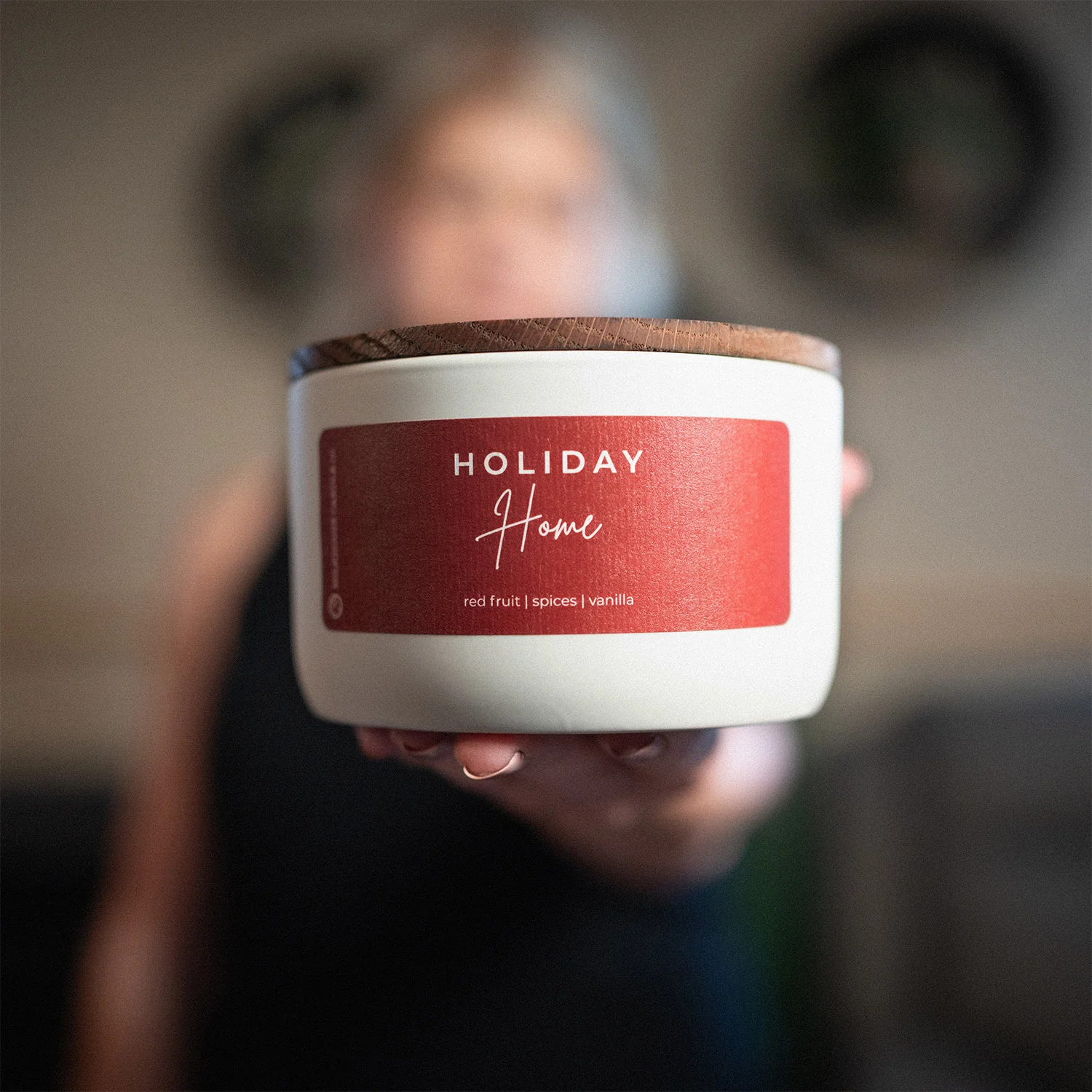 Holiday Home Candle | 10 oz Signature Statement - Image 4