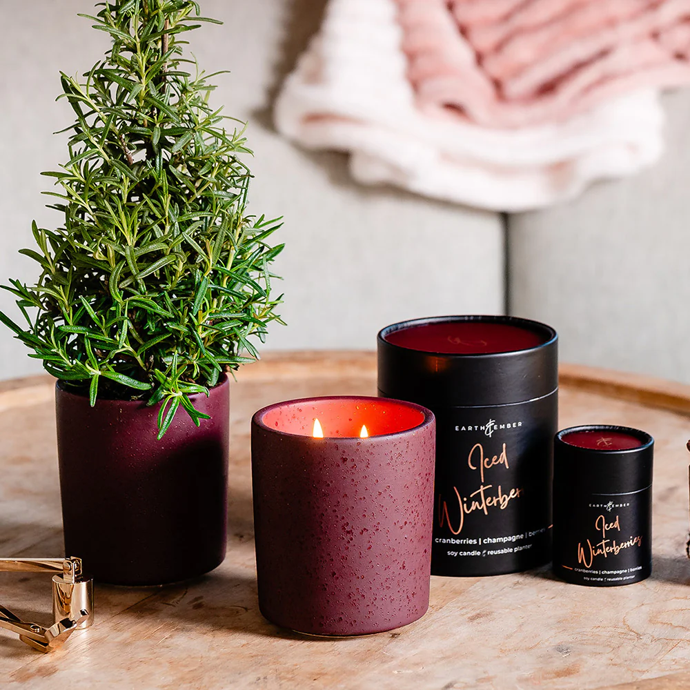 Iced Winterberries Candle | 13 oz Tumbler - Image 3