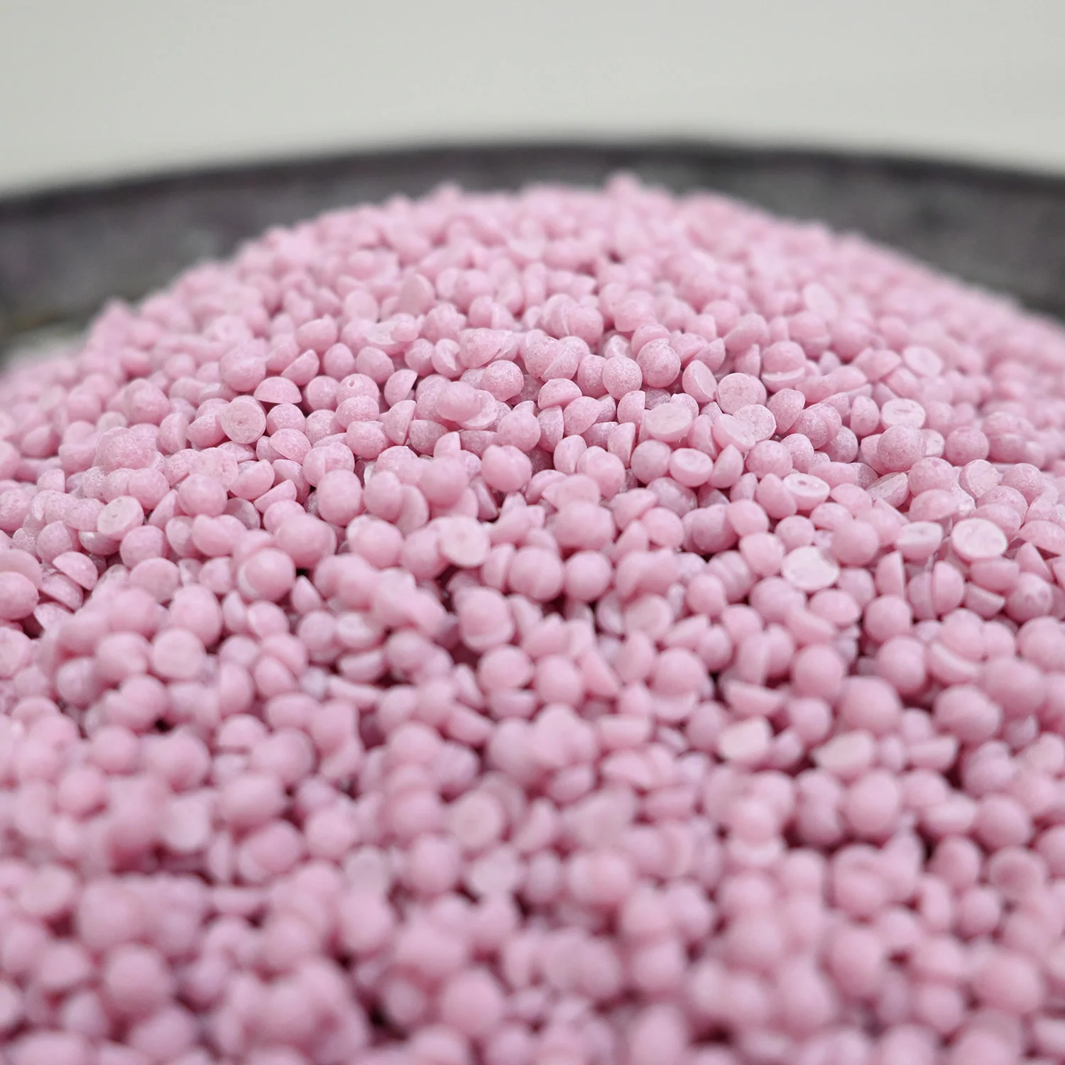Raspberry Sangria Wax Scented Beads Refill | 2 lb