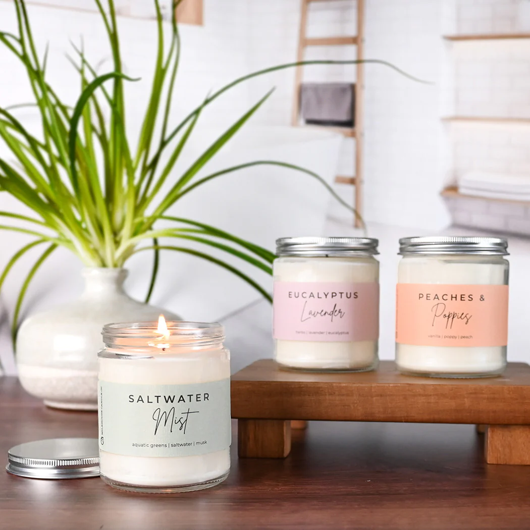 Peaches & Poppies Candle | 7 oz Classic Statement - Image 4